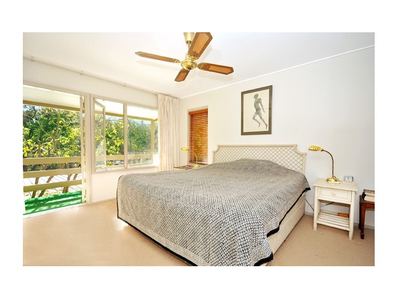 18 Kingslangley Road, Greenwich NSW 2065