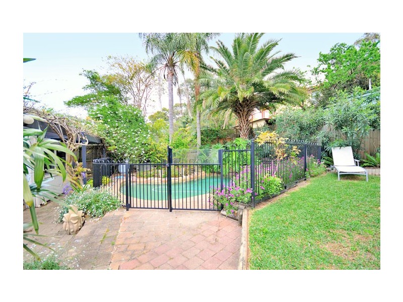 25 Glenview Street, Greenwich NSW 2065