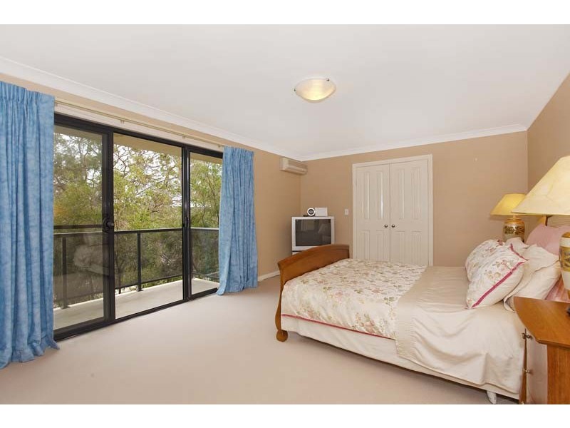 15 Kinsellas Drive, Lane Cove NSW 2066