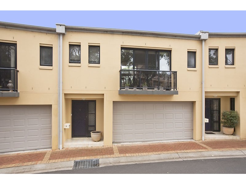 15 Kinsellas Drive, Lane Cove NSW 2066