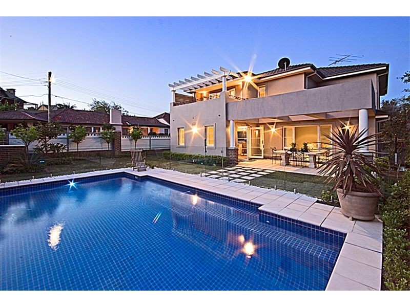 27  Upper Cliff Road, NORTHWOOD, Longueville NSW 2066