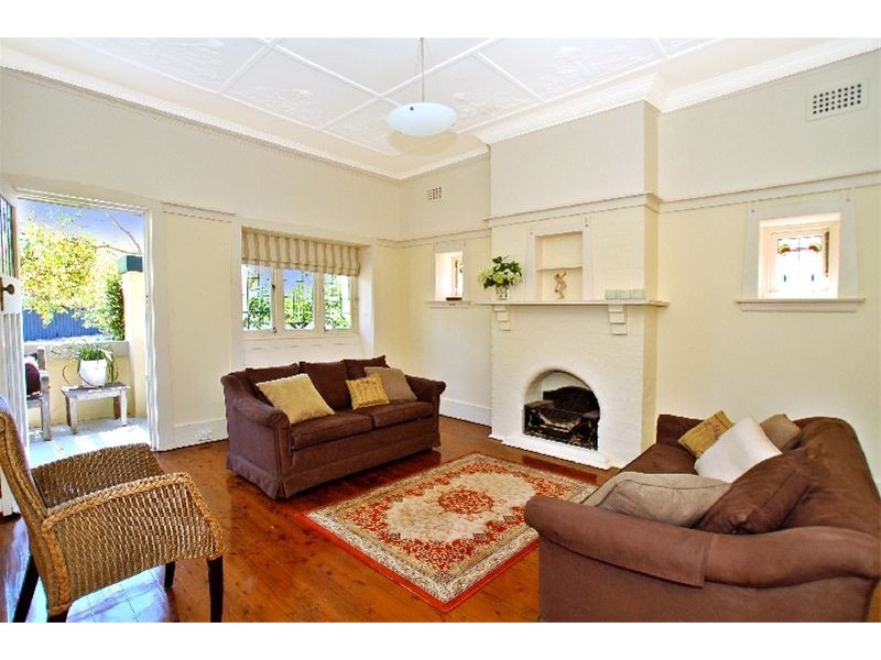 60  Carlotta Street, Greenwich NSW 2065