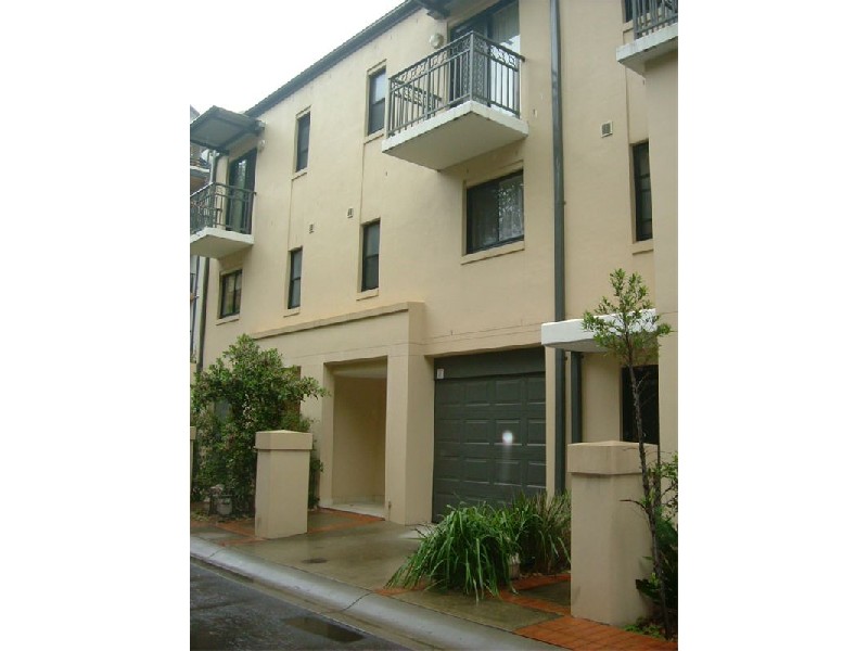 9 Reddish Close, Lane Cove NSW 2066