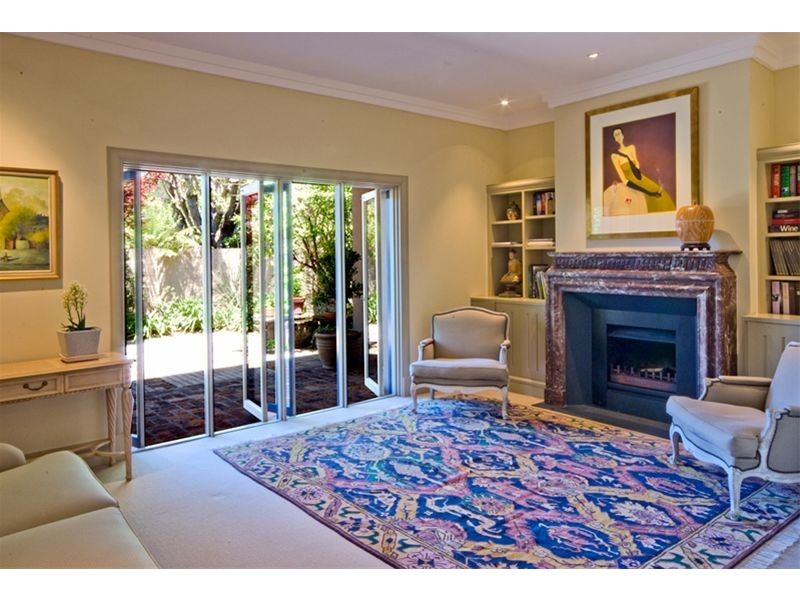 16  Upper Cliff Road, NORTHWOOD, Longueville NSW 2066