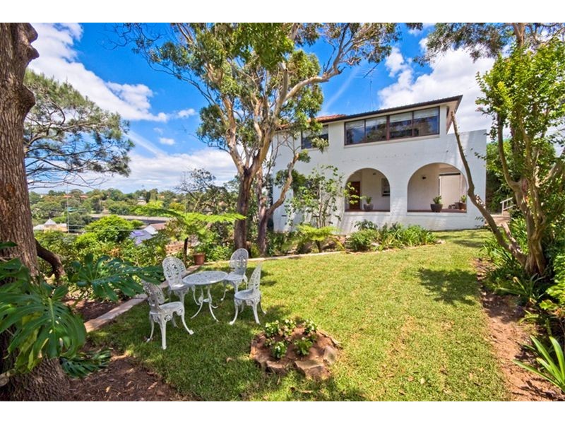 37  The Crescent, Linley Point NSW 2066