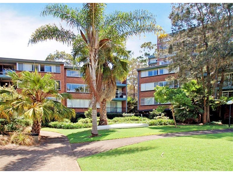 17/302  Burns Bay Road, Lane Cove NSW 2066