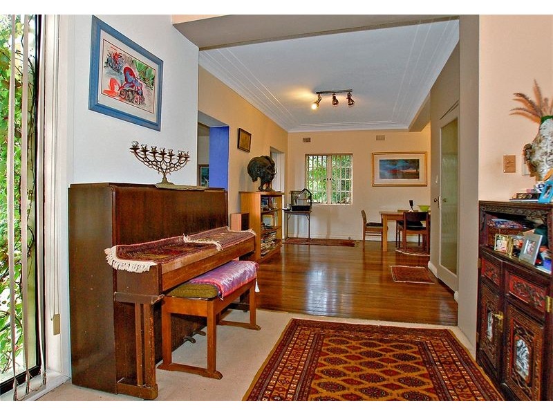 32 Phoenix Street, Lane Cove NSW 2066