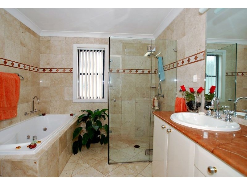 2  Goodlet Close, Lane Cove NSW 2066