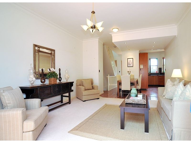 6/4-6  Eric Road, Artarmon NSW 2064