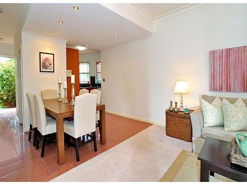 6/4-6  Eric Road, Artarmon NSW 2064