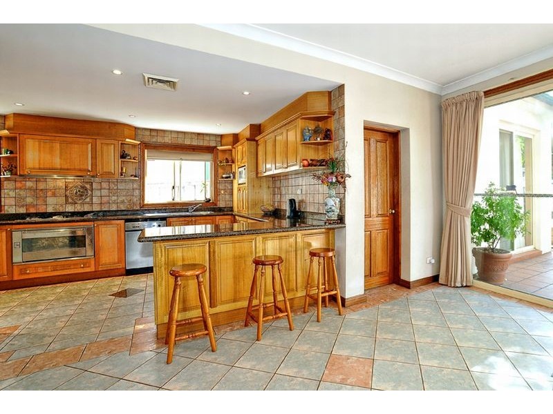26  The Crescent, LINLEY POINT, Hunters Hill NSW 2110