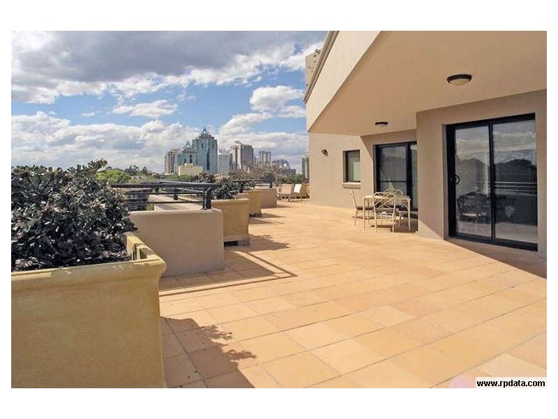 13/621  Pacific Highway, Chatswood NSW 2067