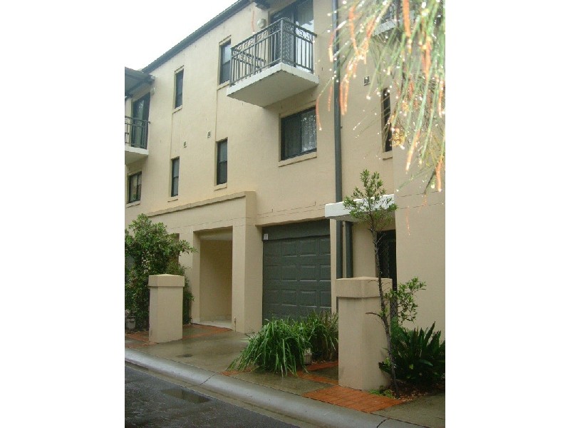 9  Reddish Close, Lane Cove NSW 2066
