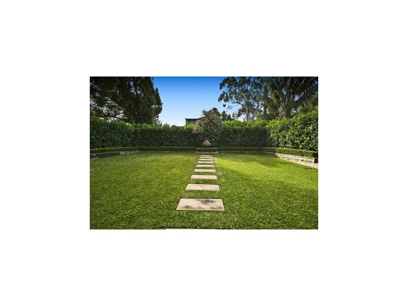 5  Wallace Street, Greenwich NSW 2065