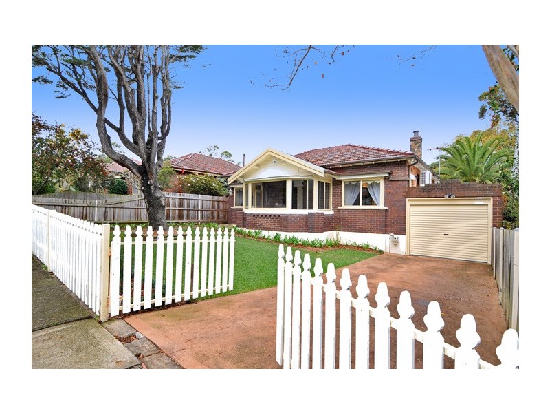 176  Burns Bay Road, Lane Cove NSW 2066