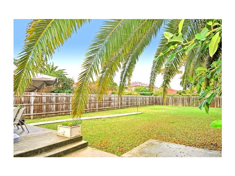 176  Burns Bay Road, Lane Cove NSW 2066