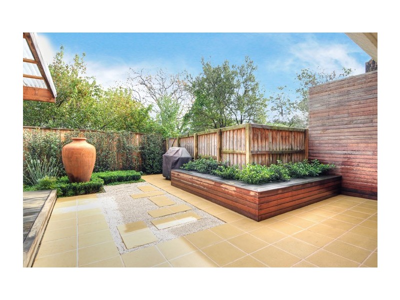 10/25  Greenwich Road, Greenwich NSW 2065