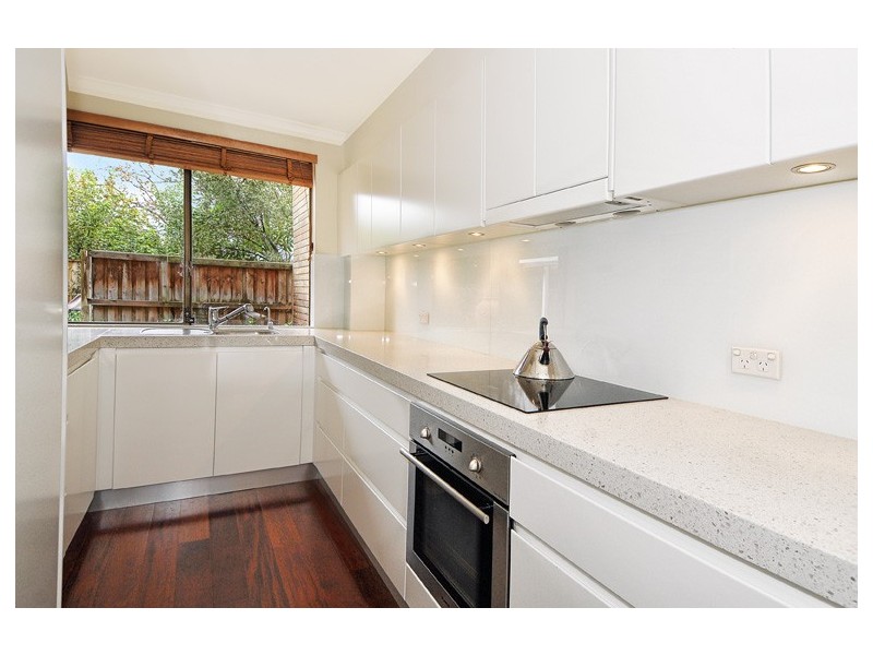 10/25  Greenwich Road, Greenwich NSW 2065