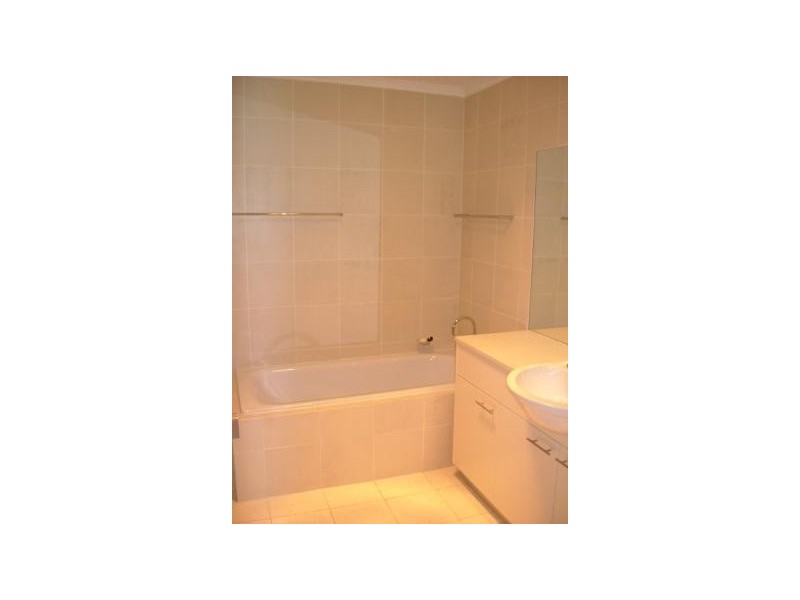 11/15  Russell Street, Wollstonecraft NSW 2065