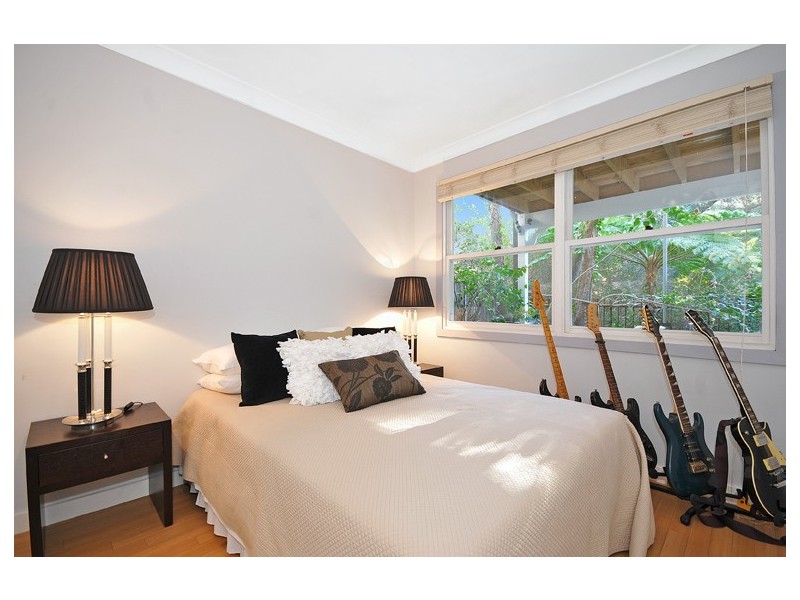 18  Ronald Avenue, Greenwich, Lane Cove NSW 2066