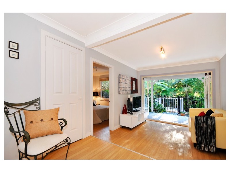 18  Ronald Avenue, Greenwich, Lane Cove NSW 2066