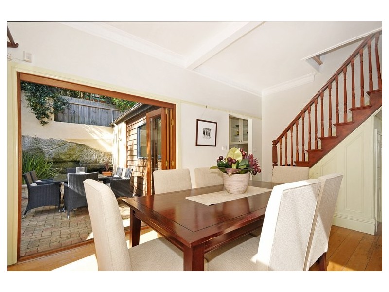 25  Dumbarton Street, Mcmahons Point NSW 2060