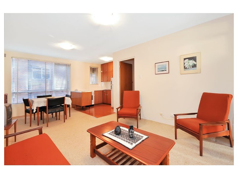 2/4  Elizabeth Parade, Lane Cove NSW 2066