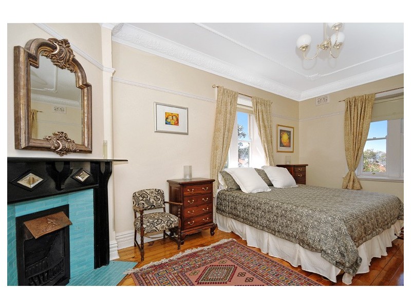 5  Park Road, ST LEONARDS, Greenwich NSW 2065