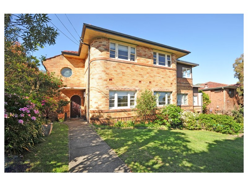 2/37  Wisdom Road, Greenwich NSW 2065