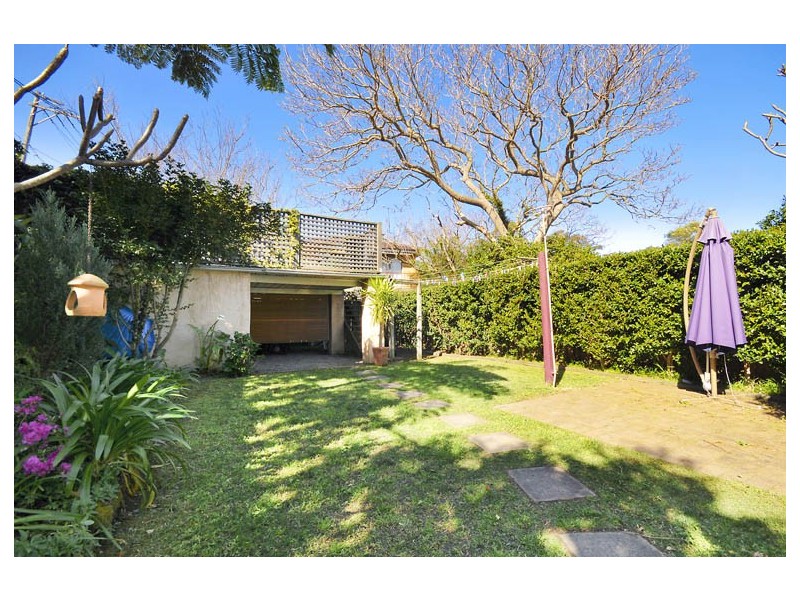 2/37  Wisdom Road, Greenwich NSW 2065