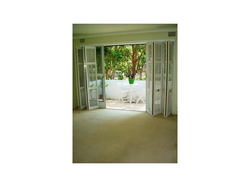 10/22  Rocklands Road, Wollstonecraft NSW 2065