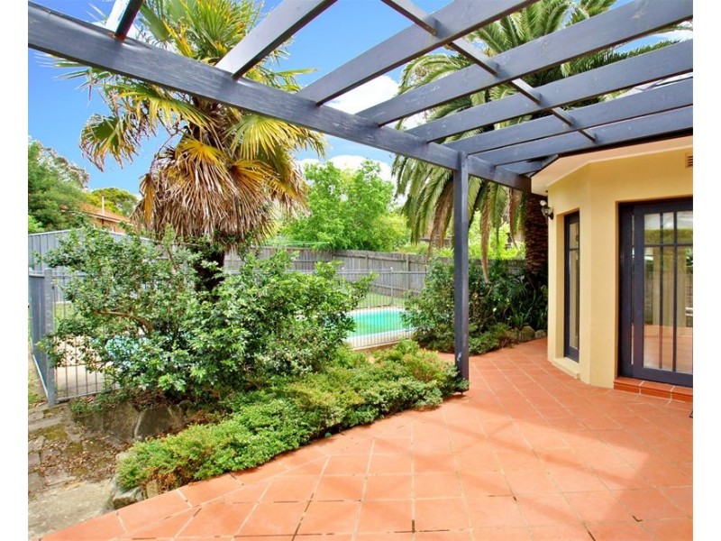 22 Johnston Crescent, Lane Cove NSW 2066