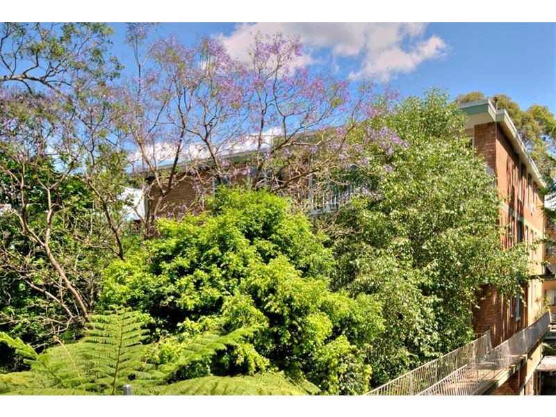 13/1B  Innes Road, Greenwich NSW 2065
