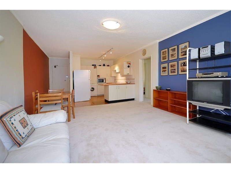 13/1B  Innes Road, Greenwich NSW 2065