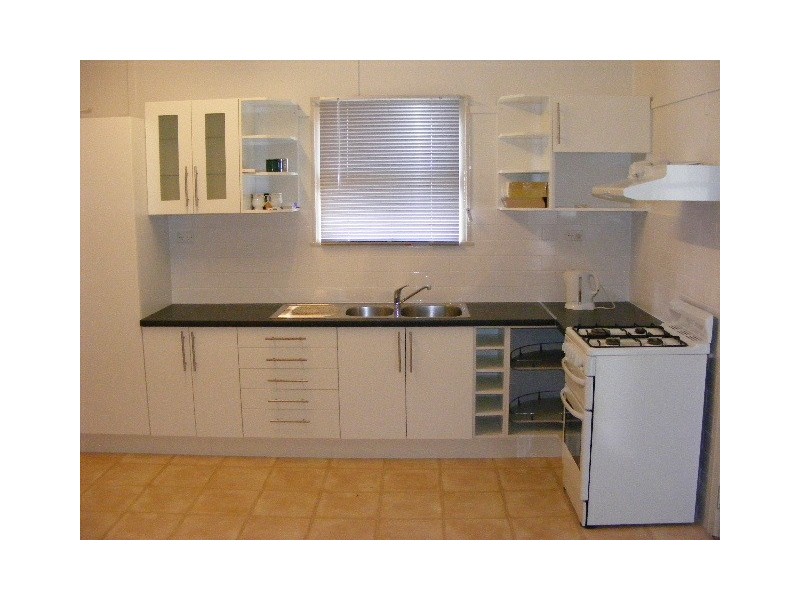24  Bale Street, Rocklea QLD 4106