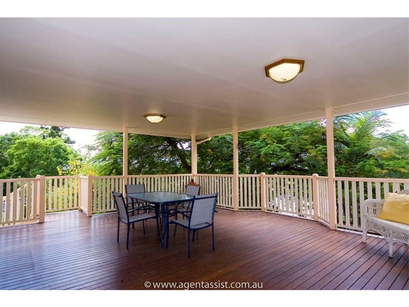 84 Homestead Street, Moorooka QLD 4105