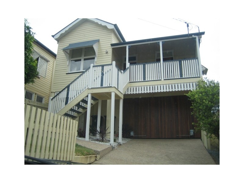 9 Heaslop Street, Woolloongabba QLD 4102