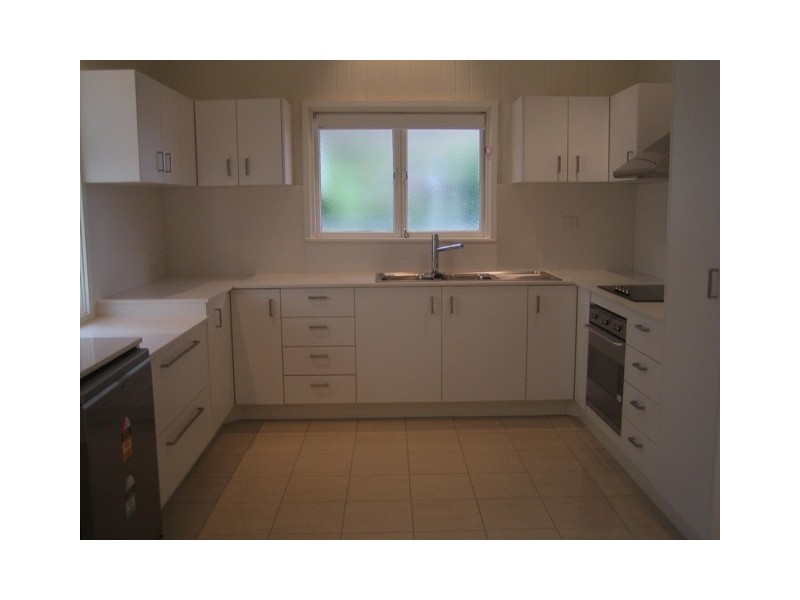 9 Heaslop Street, Woolloongabba QLD 4102