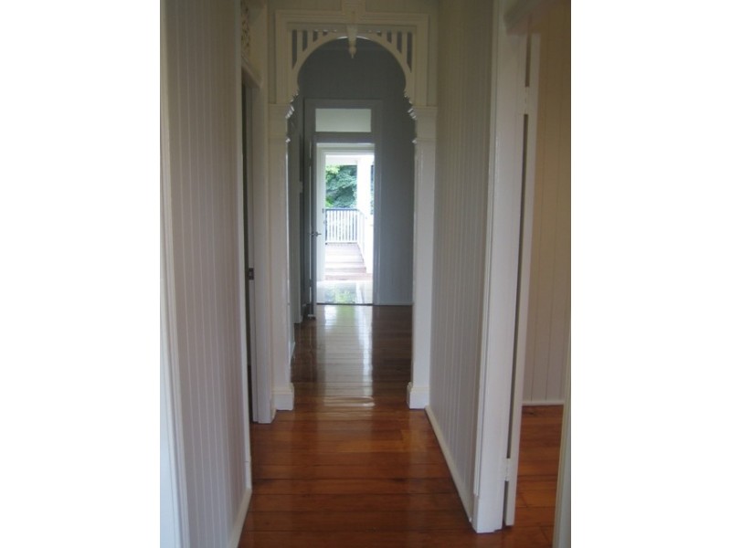 9 Heaslop Street, Woolloongabba QLD 4102