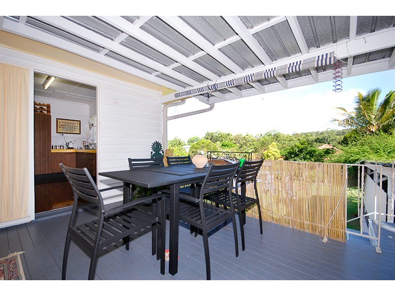 11 Lisle Street, Tarragindi QLD 4121