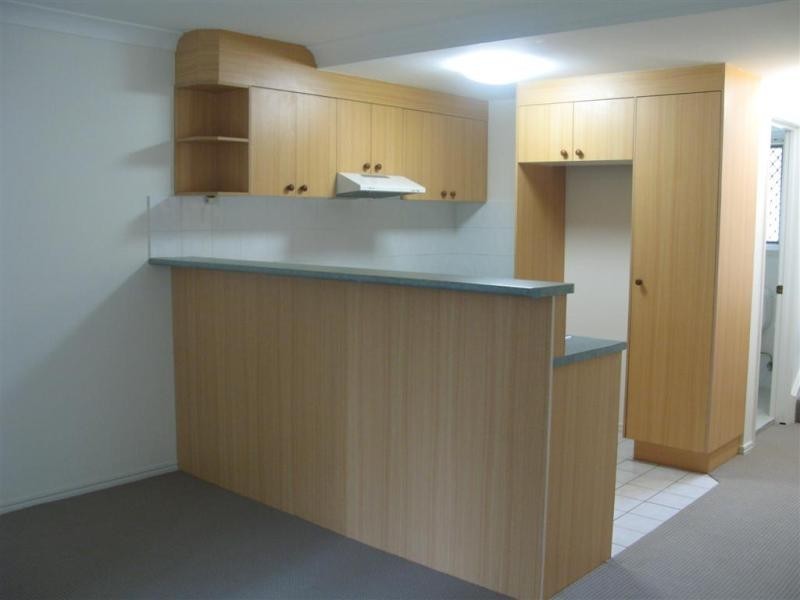 1/2 Blackburn Street, Moorooka QLD 4105