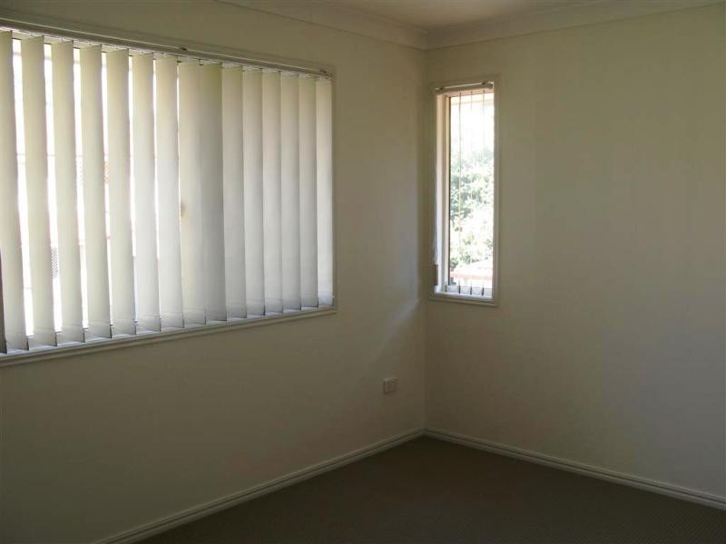 1/2 Blackburn Street, Moorooka QLD 4105