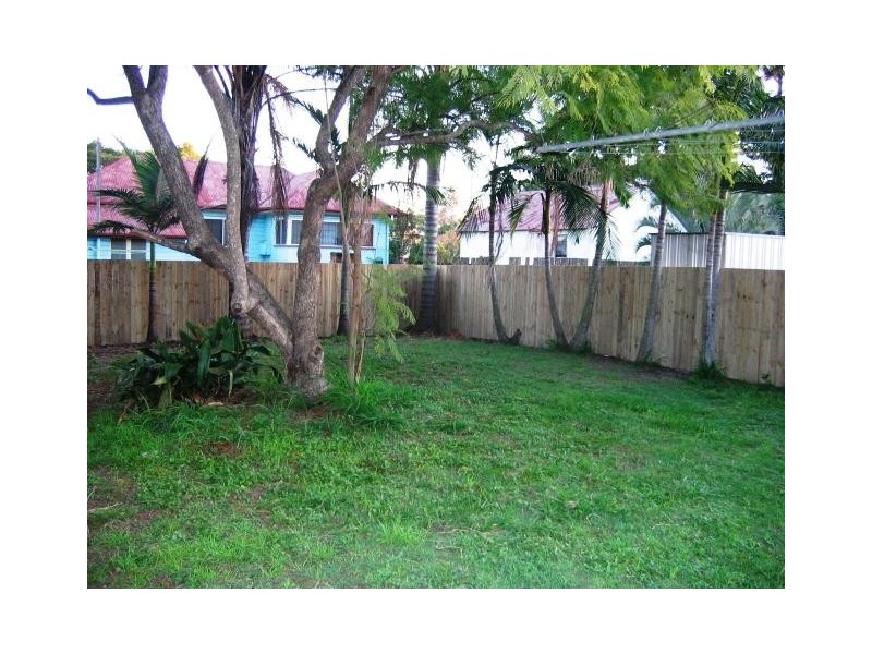 32 Salisbury Street, Rocklea QLD 4106