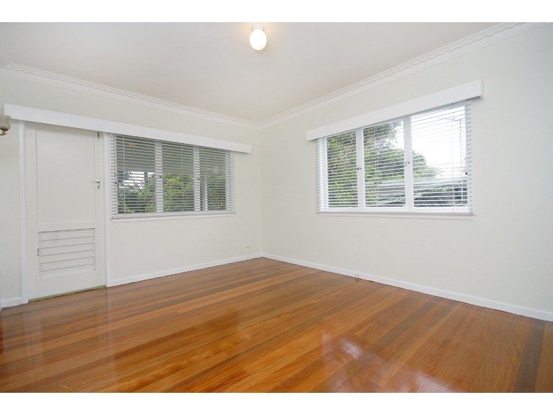 84 Beverley Hill Street, Moorooka QLD 4105