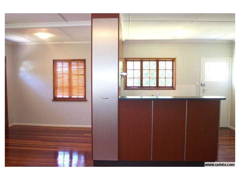 34 Dartmouth Street, Coopers Plains QLD 4108