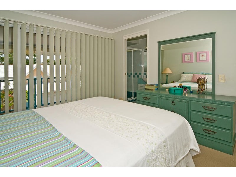 2/96  Chester Road, Annerley QLD 4103