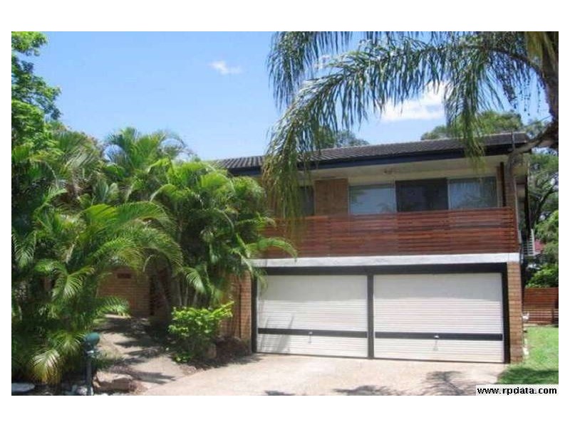 38 Dirkala Street, Mansfield QLD 4122