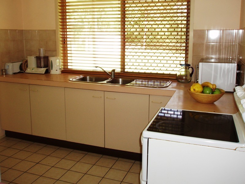 33  Cambridge Street, Rocklea QLD 4106