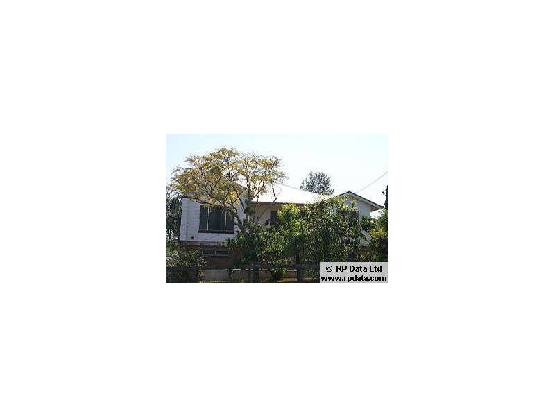 15 Villa Street, Annerley QLD 4103