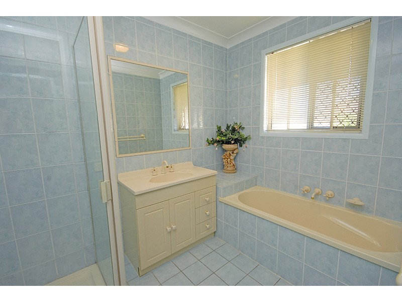 4  Gentian Close, Drewvale QLD 4116